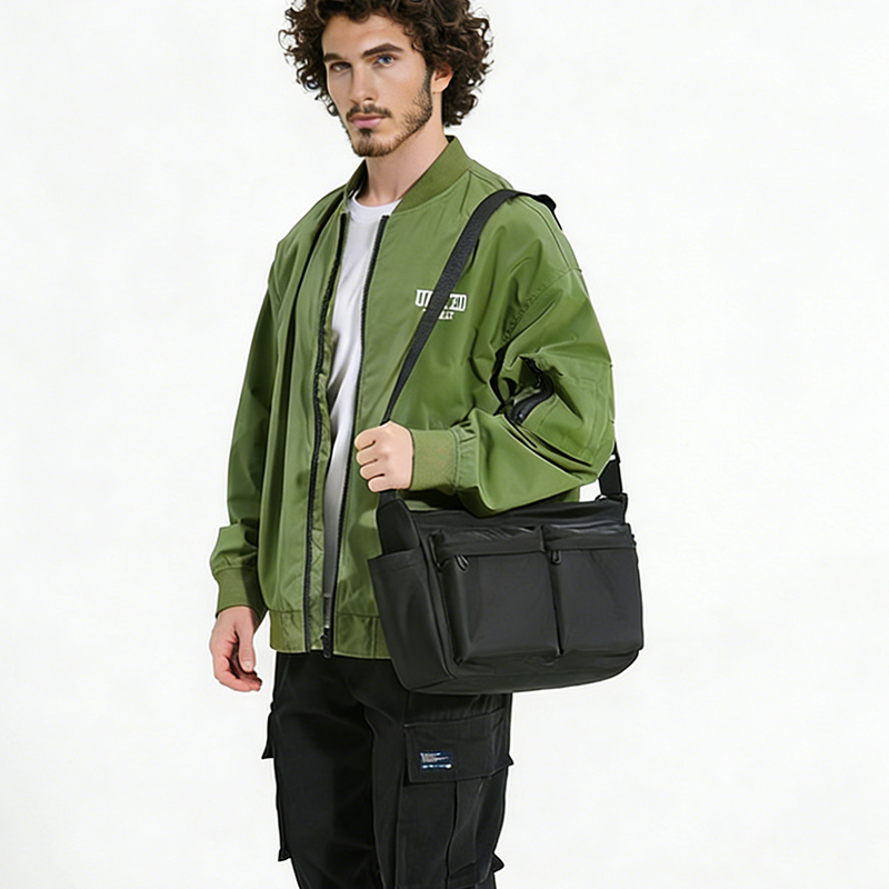 Street Fashion Men 2025 - Bolso Bandolera Ligero Estilo Japonés 2025